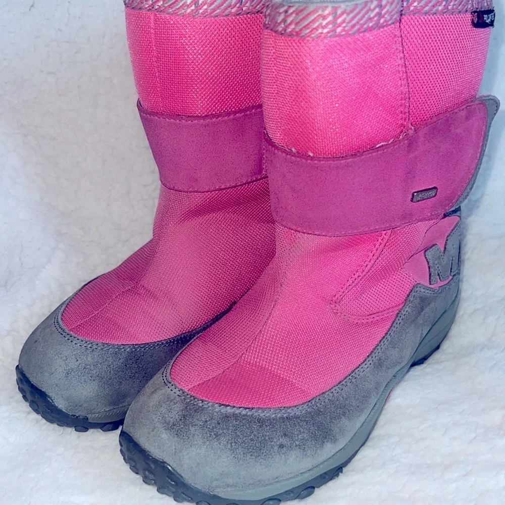 Merrell durable stylish